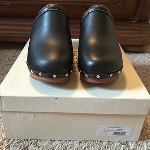 NWT M. Gemi The Gloria black leather clog
